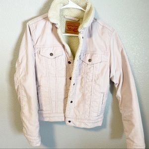 Corduroy Levi’s Sherpa lined jacket